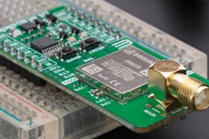 MicroE lte-iot-10-click on protoboard